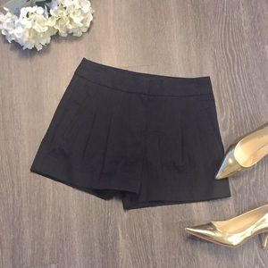 NWT TRINA TURK Black Shorts, Size 0